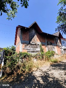 Casa la Rosu, 4 camere, 100mp, P+M, 500mp teren, Breazu-Rediu!