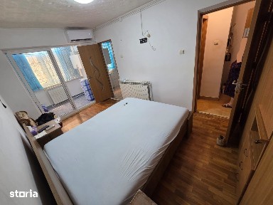 Garsoniera 25 mp, RENOVATĂ TOTAL, etaj 4 cu Pod Construit -Dallas.