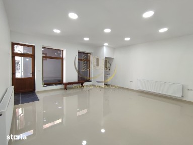 87 mp | Spațiu comercial stradal | Bd. Eroilor
