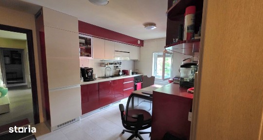 Apartament 3 camere - 80mp - Complex Studentesc - mobilat si utilat