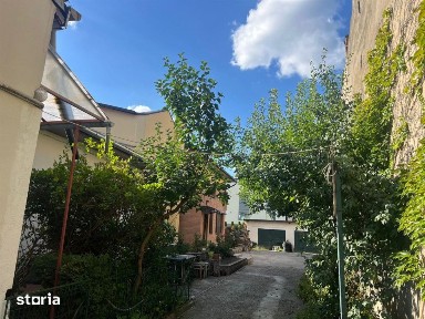 Apartament cu 2 camere - central