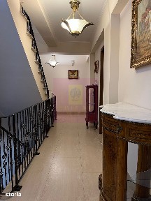 Eleganță, spațiu și confort într-o vilă deosebită, în inima Piperei