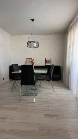 Etaj în vilă 250 mp + mansardă | Complet renovat | Intrare separată | Colentina