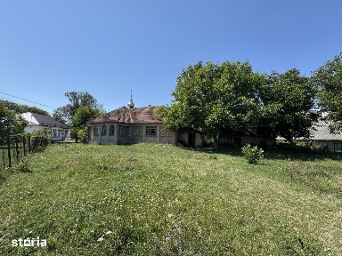 Casa cu 4 camere, 119 mp utili, 3649 mp de teren in Ruseni