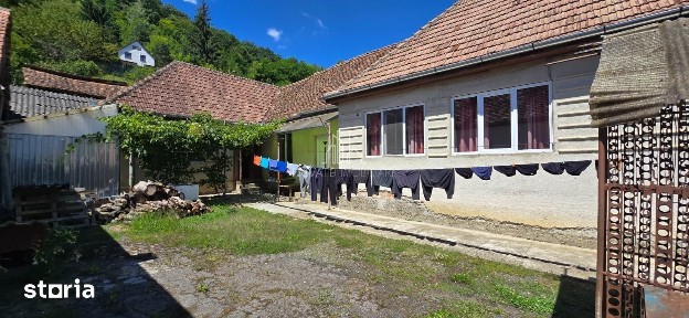 Casă de vânzare, zona Ana Ipătescu, în exclusivitate