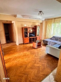 Apartament spatios de inchiriat