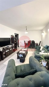 Apartament Impecabil, 3 Camere Decomandat, Zona KM 4-5