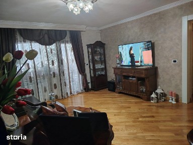 Apartament 3 camere, zona Gara