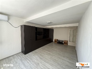 Garsoniera De Vanzare, 40mp, Etaj 1, Zona Ampoi