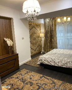 Vand apartament Lux, zona Herastra