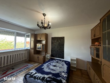 Apartament 1 camera, etaj 3, mobilata si utilat, zona Steaua