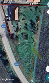 Casă la 4 km de centrul orasului Simeria.