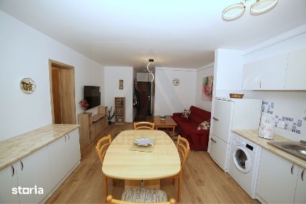 Apartament modern 2 camere balcon si parcare privata Cartier Magnolia