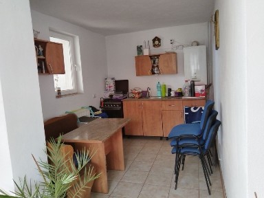casa de vanzare sau schimb pret negociabil