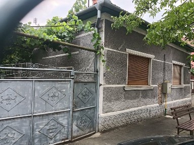 Casă de vânzare în cartierul Gai