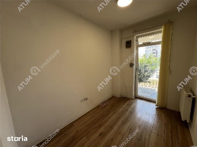 Spatiu comercial de 2 camere cu 2 bai 3 locuri de parcare zona Lazaret