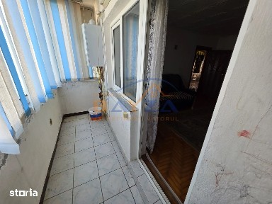 Apartament 3 camere decomandate strada Bucovinei. etaj 3, plus garaj