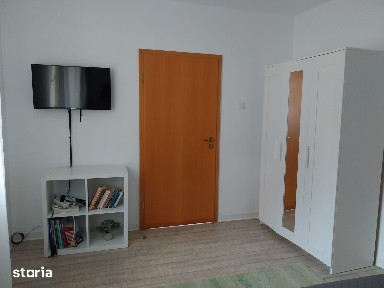 Casă de închiriat, 2 camere, Schei - Str. Pajistei