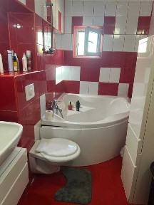 Proprietar, vand apartament 3 camere decomandate