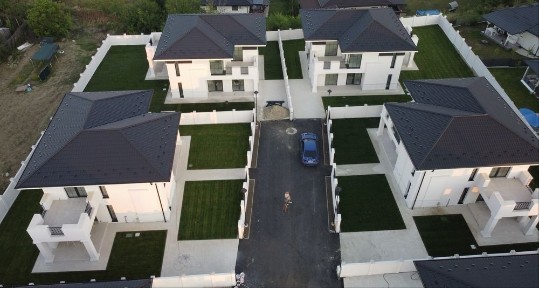 Balciu, Str. Stadionului Miroslava 37