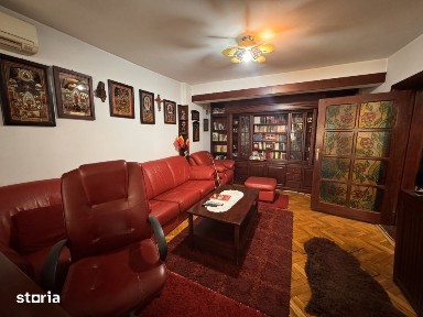 Apartament 3 camere, 74 mp, zona Ramada