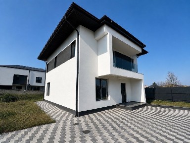 Direct proprietar. Casa individuala P+1+M Otopeni (Odăile)