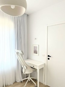 Casă cu 5 camere, curte, terasa, cu view spectaculos
