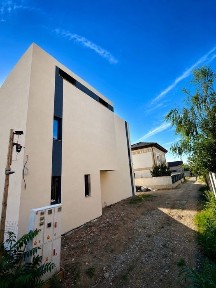 Vilă individuală | Direct Proprietar | 400 mp teren | 270 mp construiți