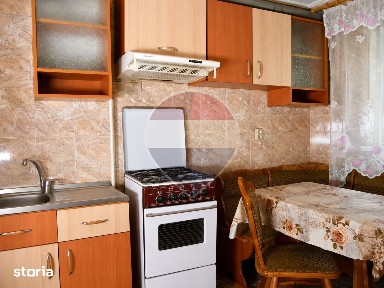 Apartament cu 2 camere de vânzare, etaj 2