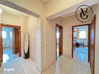 Apartament decomandat cu 2 camere in zona Bratianu
