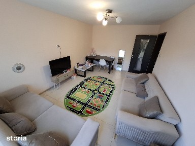 Apartament 3 camere 2 bai centrala gaz Brotacei