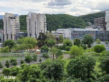 Apartament 2 camere Centrul Civic pretabil birouri