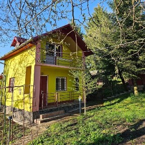 Proprietate 4200 mp Căndărăi cu cabană, livadă și anexe - potențial mare, utilități, zonă liniștită