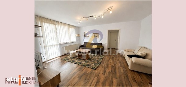 Apartament 3 camere de inchiriat