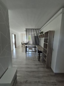 Inchiriez apartament 4 camere centrul istoric