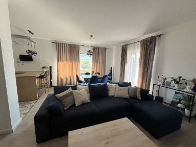 Vand duplex P+E la intrare in Chinteni
