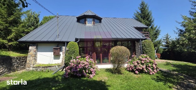 Vila 5 camere de vanzare cu view in Breaza