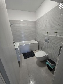 Închiriere garsoniera moderna complet utilata si mobilata.
