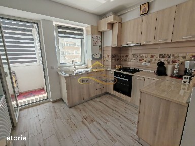 Apartament 3 camere Complex Bacovia (Fiald) 2 bai+parcare