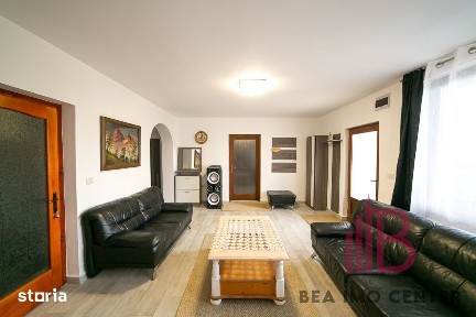 Casă pe un singur nivel, 7 camere, intrări separate !