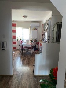 Apartament 4 camere de vanzare Rosiori de vede Dunarii