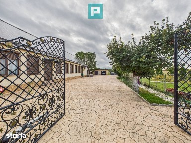 Casă exclusivistă cu 4 camere, în Secusigiu, Arad