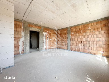 Apartament 2 camere de vanzare, etaj 1/3, Calea Urseni, Giroc