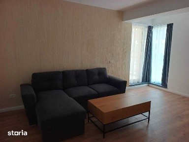 Inchiriez apartament 2 camere bloc nou ( loc parcare privat )