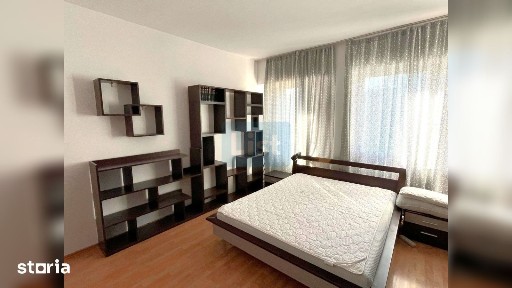 Apartament 3 camere, garaj subteran, Bd. 21 Decembrie, 80 mp