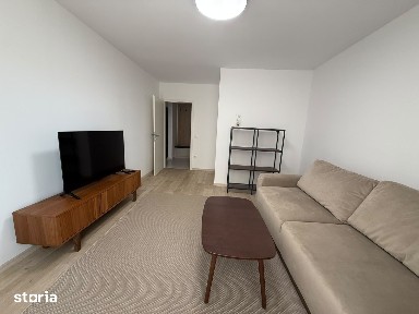 Apartament cu 2 camere de închiriat - Tractorul
