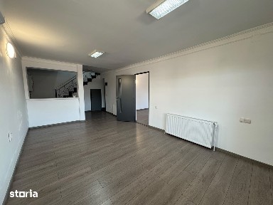 Spatiu pentru birouri 200 mp utili 4 locuri de parcare, Gheorgheni