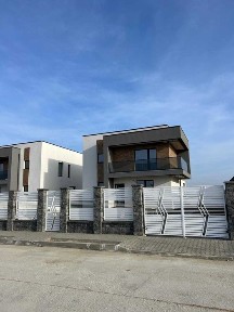 Vand CASA P+1 cartier OZONE CITY