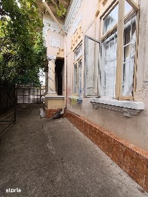 Casa Boiereasca 3 camere caramida si boltari zona Centrala Brainconf