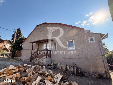 Casă cu 2 apartamente și teren 906 mp | Gheorghe Doja | Oradea